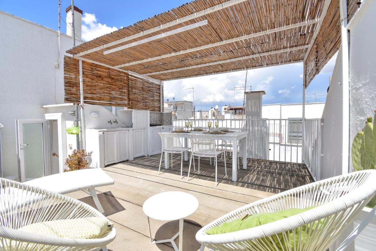 Mina'S Roof Apartment Terrace: Whit Sea View Ceglie Messapica Luaran gambar